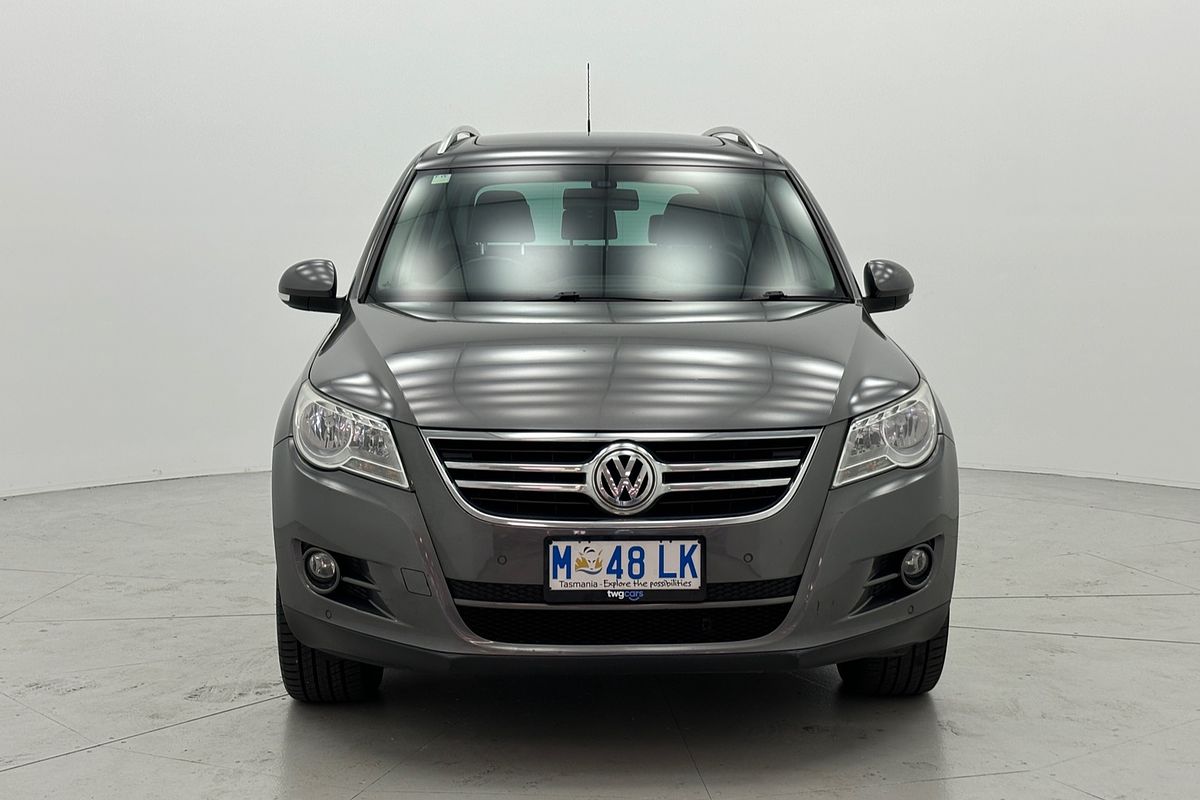 2010 Volkswagen TIGUAN 147 TSI 7 SP AUTO DIRECT SHIFT 4D WAGON T4 2010 Volkswagen TIGUAN 147 TSI 7 SP AUTO DIRECT SHIFT 4D WAGON T4