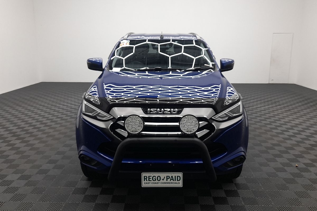 2022 Isuzu MU-X LS-T