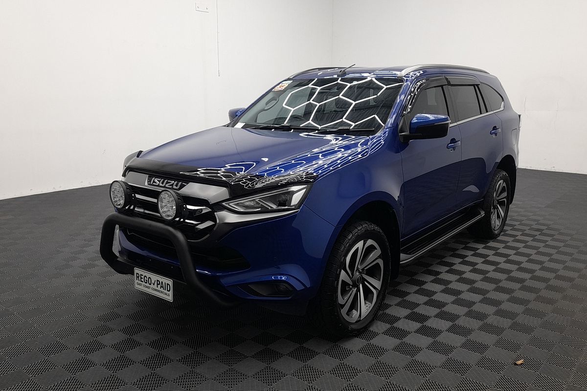 2022 Isuzu MU-X LS-T