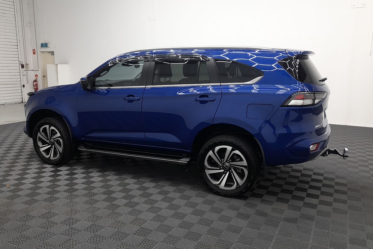 2022 Isuzu MU-X LS-T