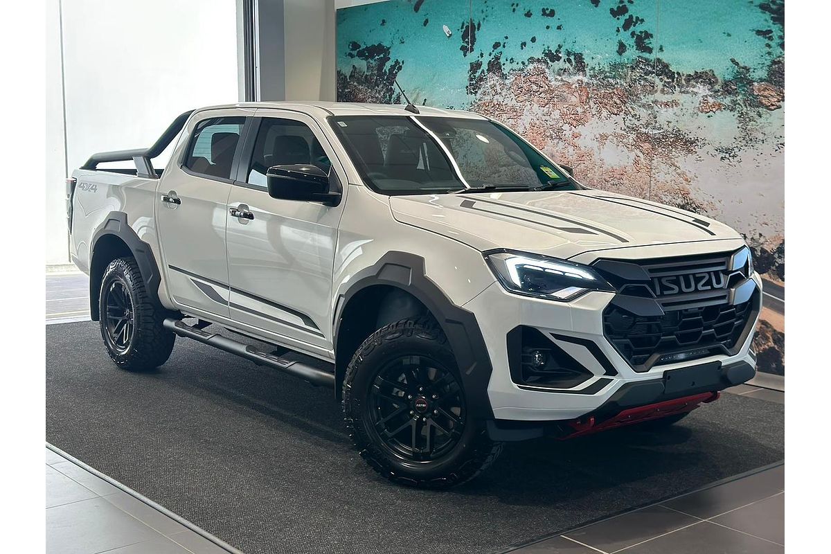 2025 Isuzu D-MAX BLADE 4X4