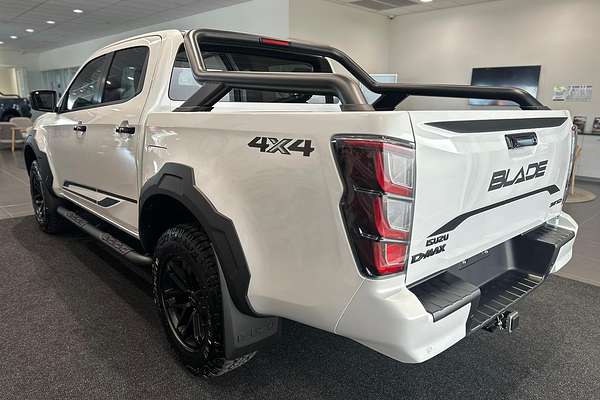 2025 Isuzu D-MAX BLADE 4X4
