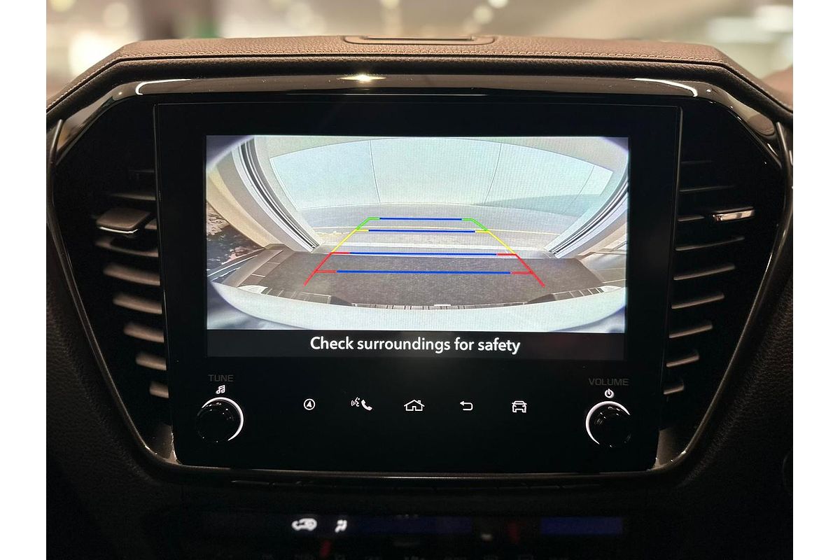 2025 Isuzu D-MAX BLADE 4X4