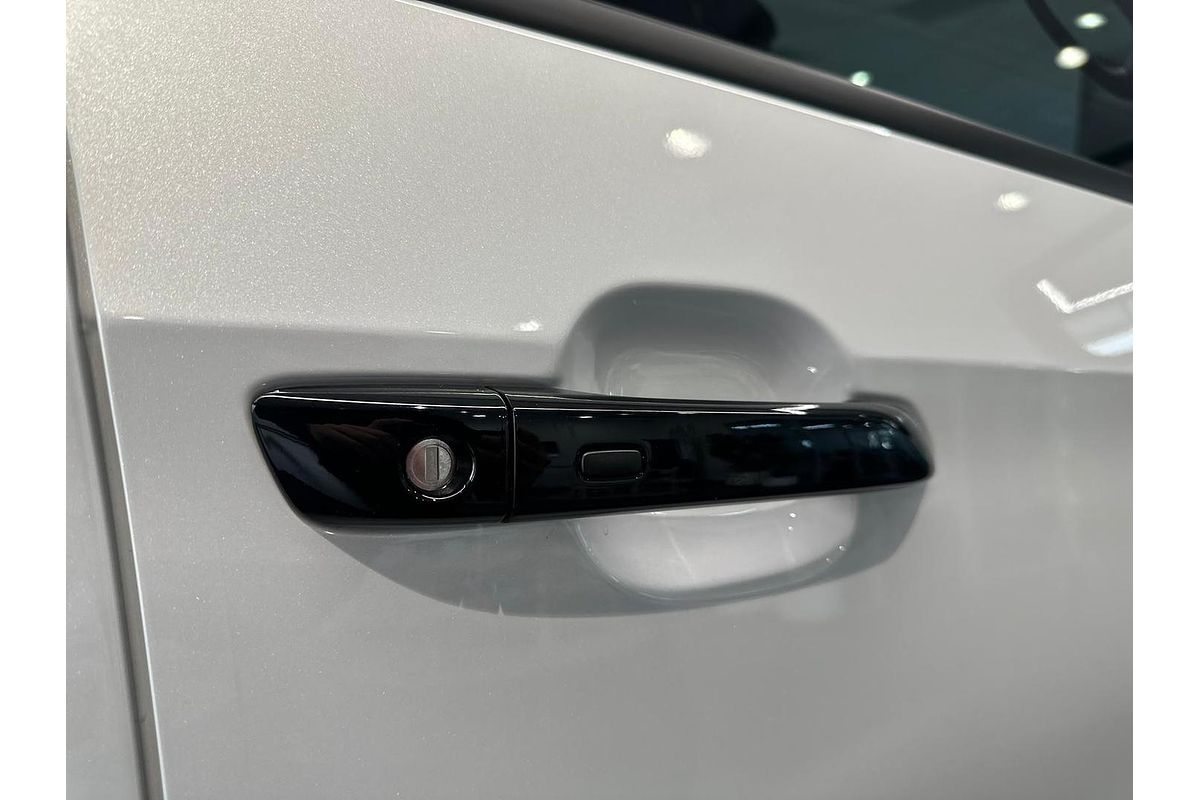 2025 Isuzu D-MAX BLADE 4X4