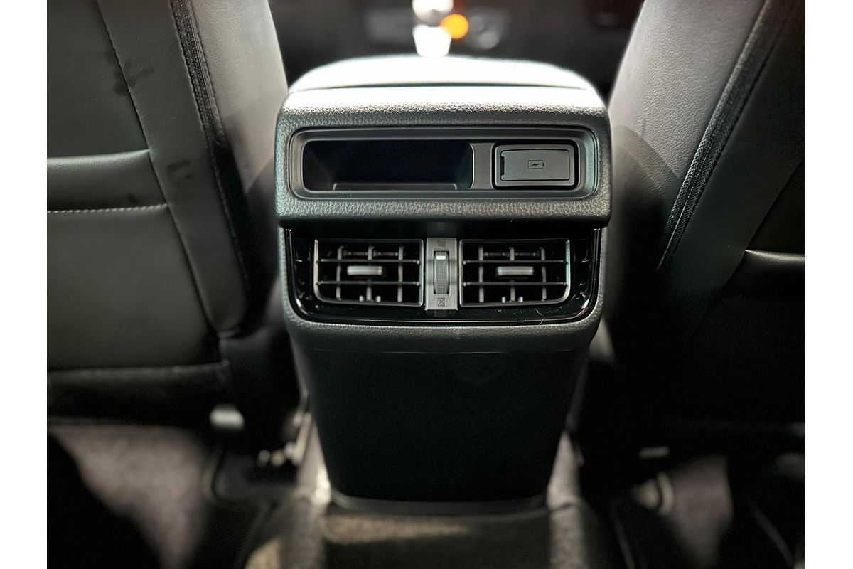 2025 Isuzu D-MAX BLADE 4X4