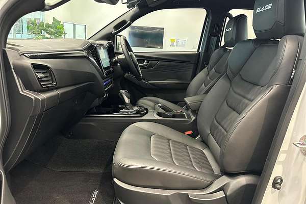 2025 Isuzu D-MAX BLADE 4X4