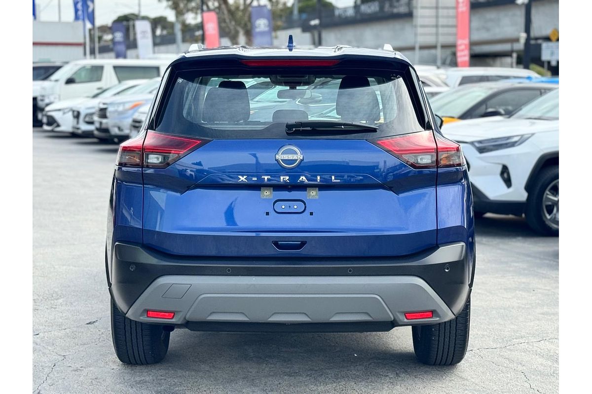 2024 Nissan X-TRAIL ST T33