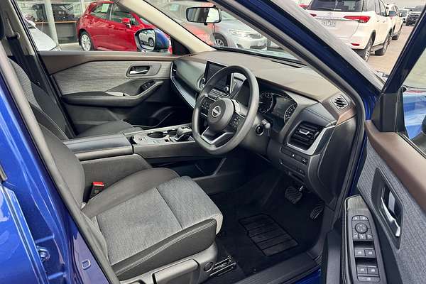 2024 Nissan X-TRAIL ST T33