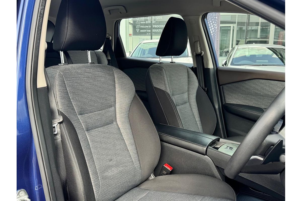 2024 Nissan X-TRAIL ST T33