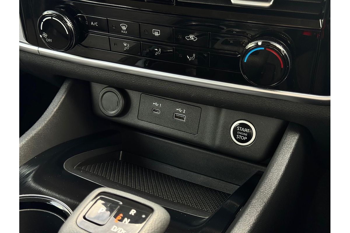 2024 Nissan X-TRAIL ST T33