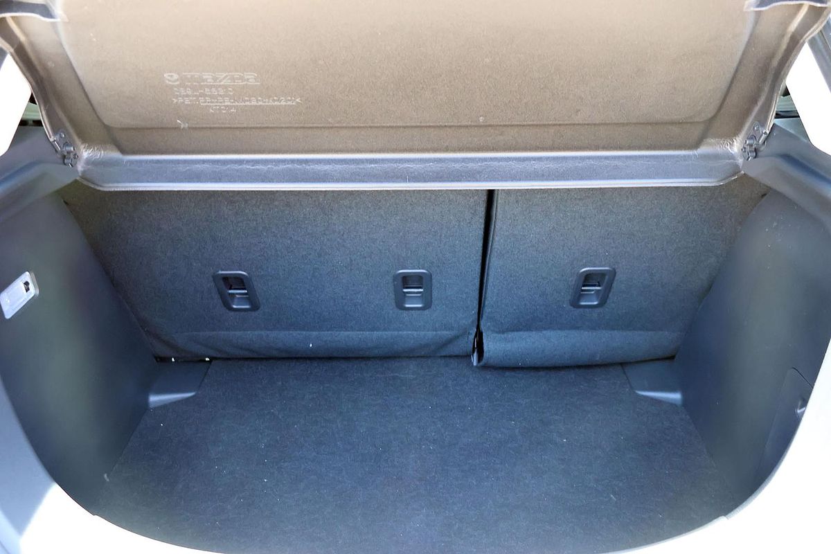 2025 Mazda 2 G15 Evolve DJ Series