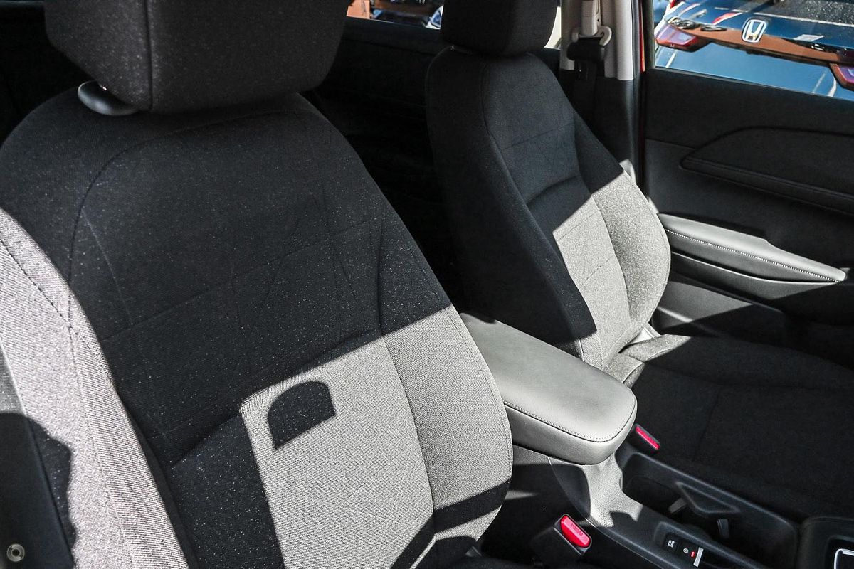 2025 Honda HR-V Vi X