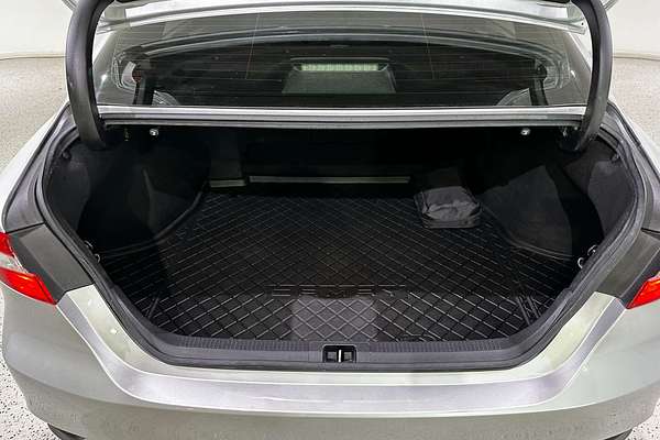 2020 Toyota Camry Ascent AXVH71R