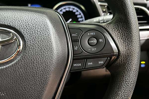 2020 Toyota Camry Ascent AXVH71R