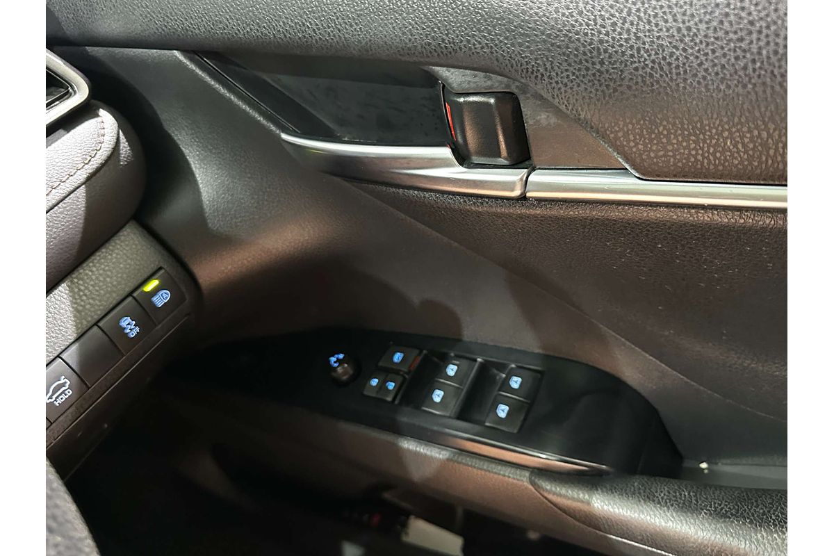 2020 Toyota Camry Ascent AXVH71R