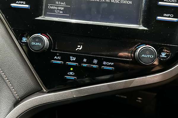 2020 Toyota Camry Ascent AXVH71R