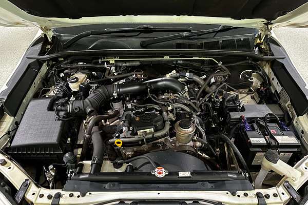 2018 Toyota Hilux Workmate TGN121R Rear Wheel Drive