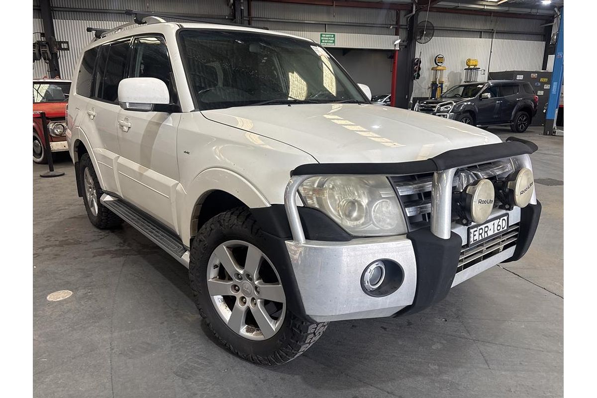 2006 Mitsubishi Pajero VR-X LWB (4x4) NS