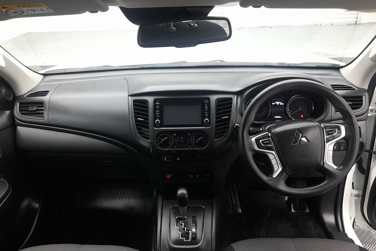 2022 Mitsubishi Triton GLX MR Rear Wheel Drive