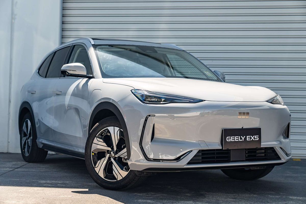 2025 Geely EX5 Inspire E245