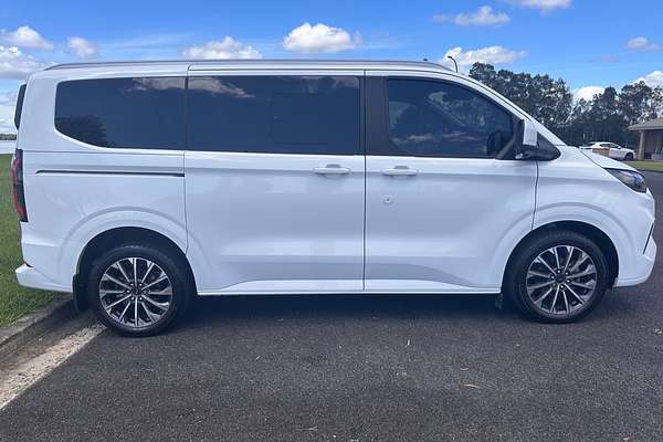 2024 Ford Tourneo Titanium X AV SWB