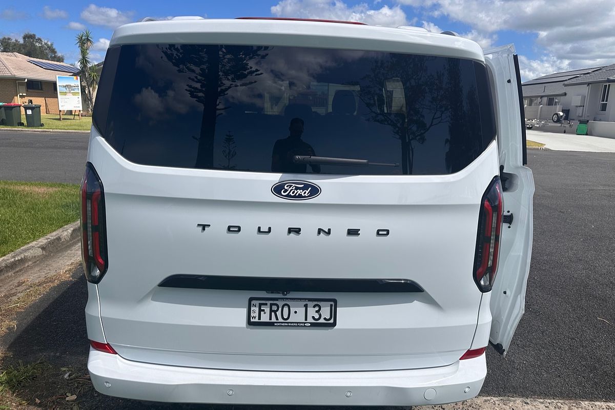 2024 Ford Tourneo Titanium X AV SWB