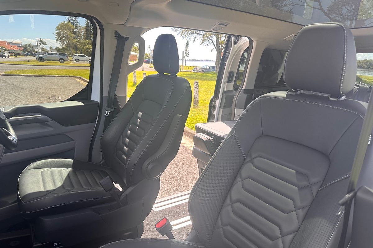 2024 Ford Tourneo Titanium X AV SWB