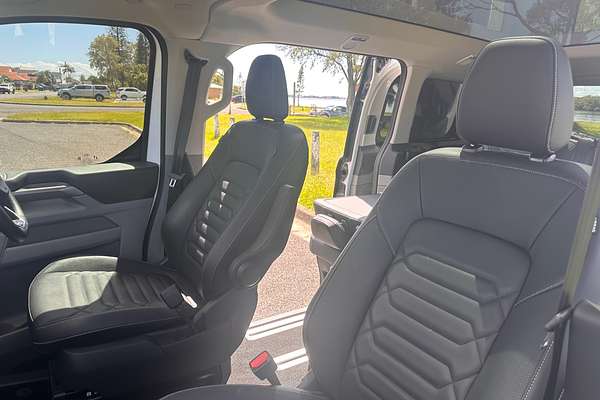 2024 Ford Tourneo Titanium X AV SWB