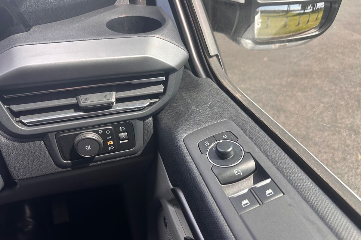 2024 Ford Tourneo Titanium X AV SWB