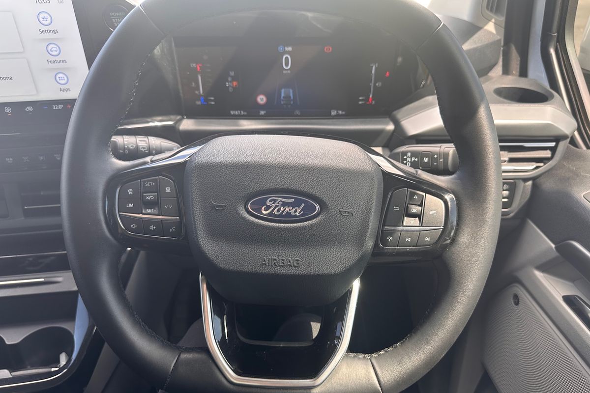 2024 Ford Tourneo Titanium X AV SWB