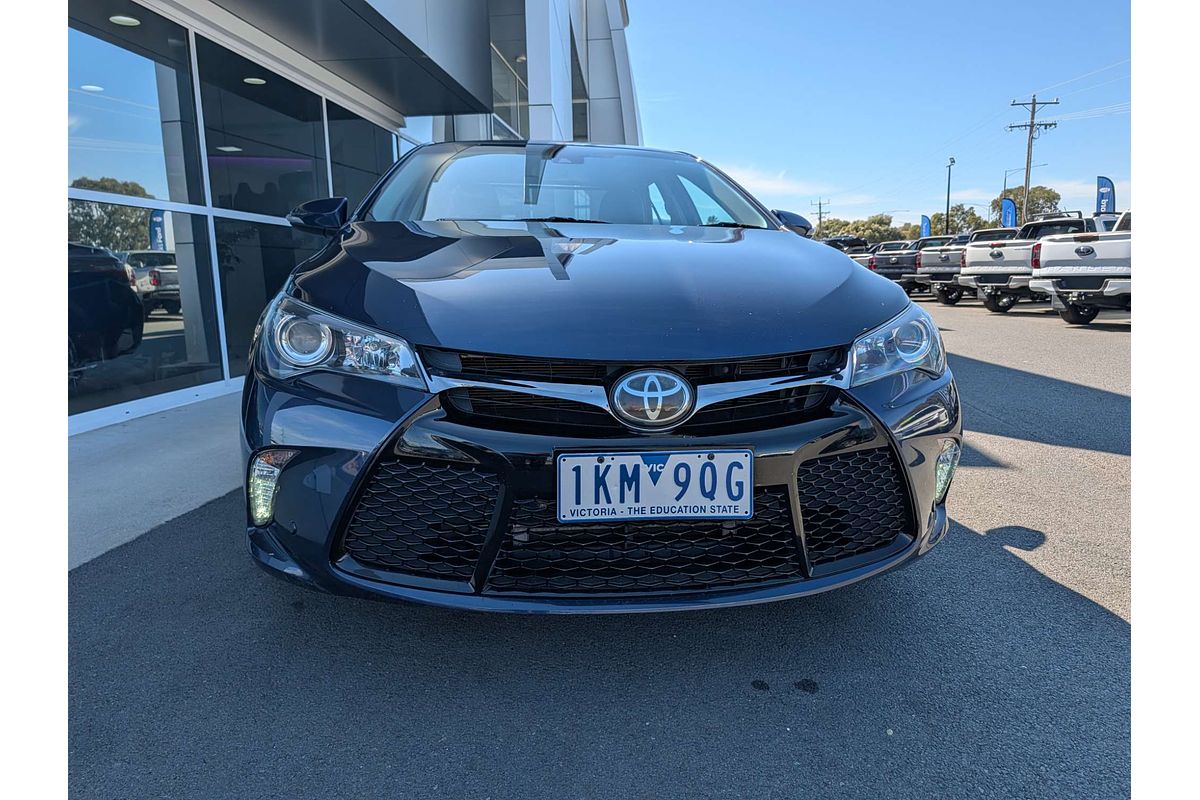 2017 Toyota Camry Atara SL ASV50R