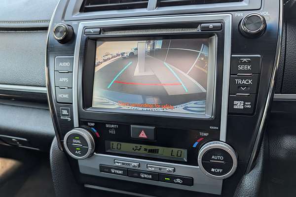 2017 Toyota Camry Atara SL ASV50R