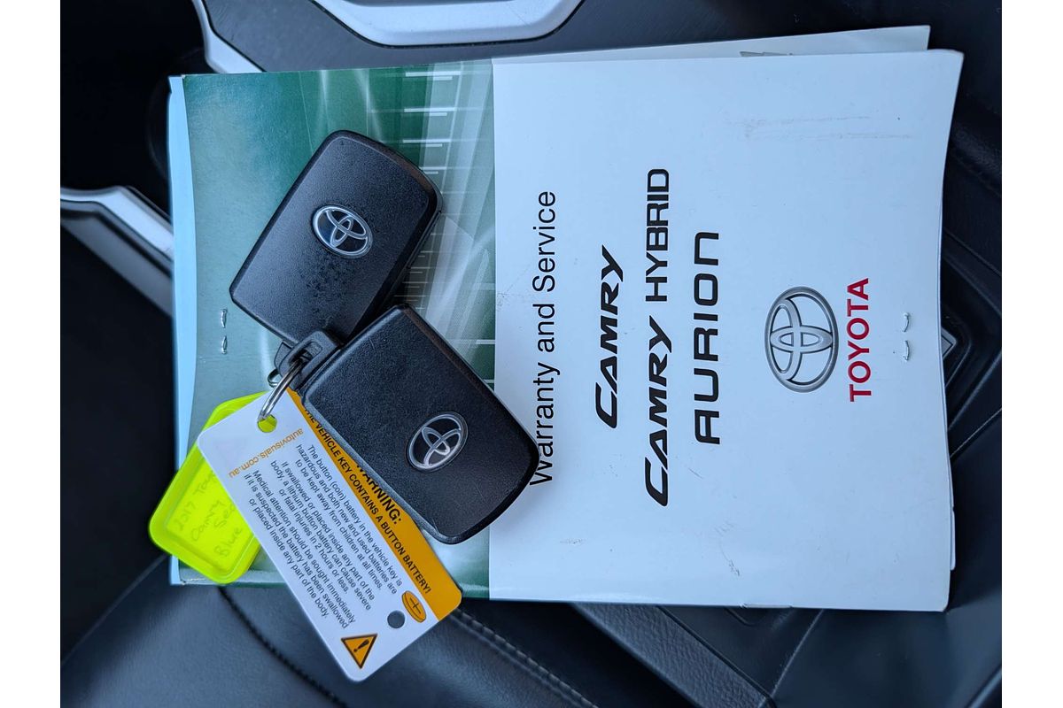 2017 Toyota Camry Atara SL ASV50R