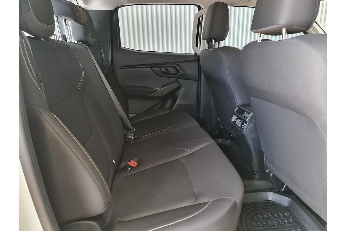 2023 Isuzu D-MAX SX 4X4