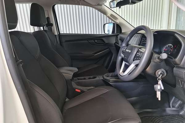 2023 Isuzu D-MAX SX 4X4