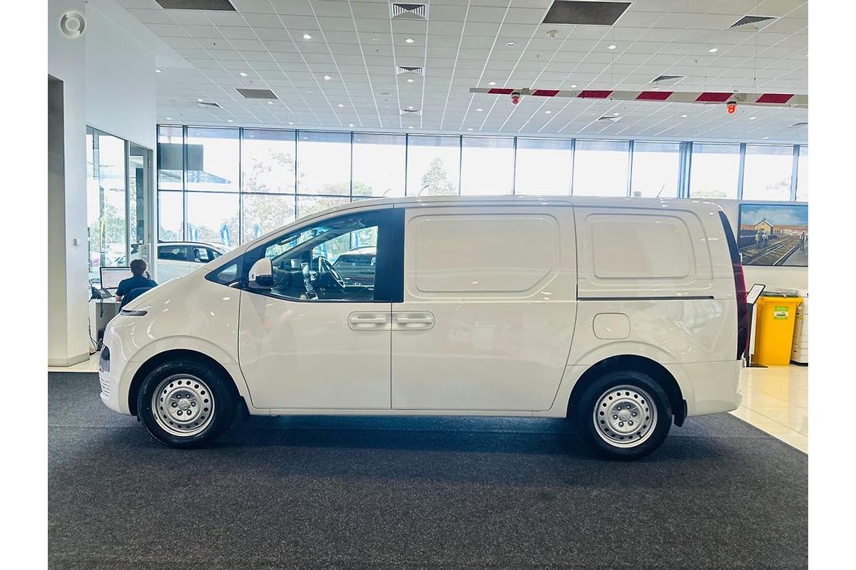 2024 Hyundai STARIA LOAD US4.V3