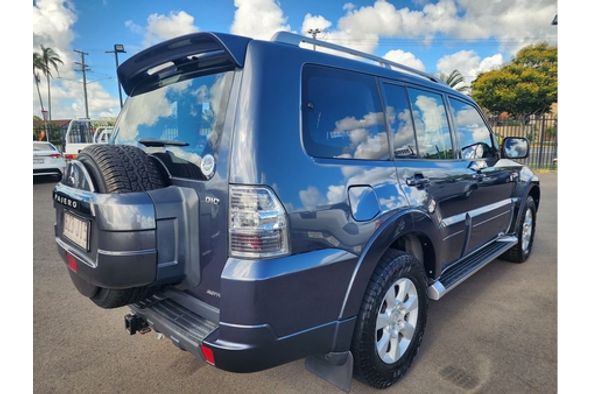 2010 Mitsubishi Pajero Activ NT