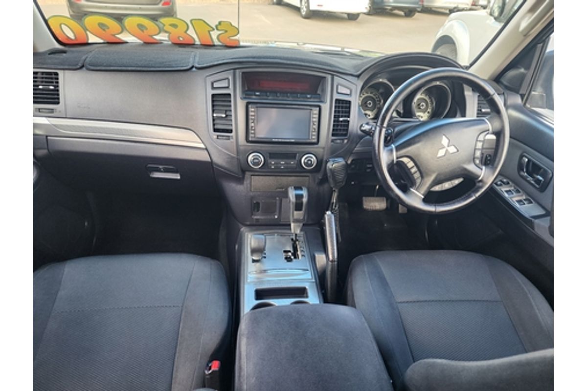 2010 Mitsubishi Pajero Activ NT