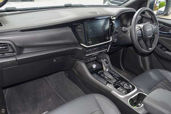 2025 Isuzu MU-X LS-T