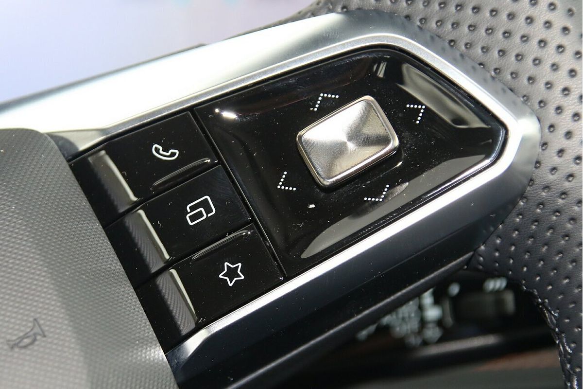 2024 MG HS Vibe AS33