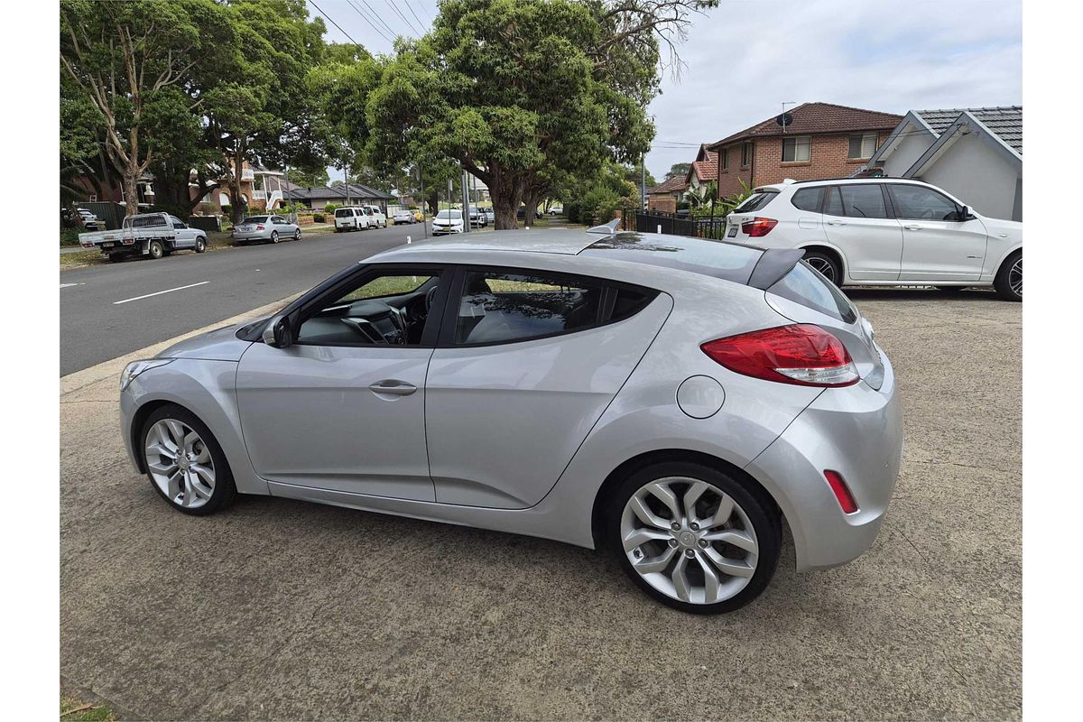 2012 Hyundai Veloster FS