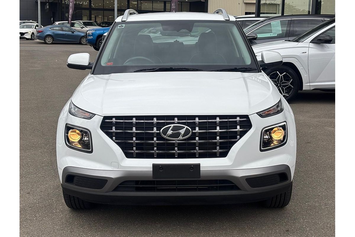 2024 Hyundai Venue Elite QX.V5