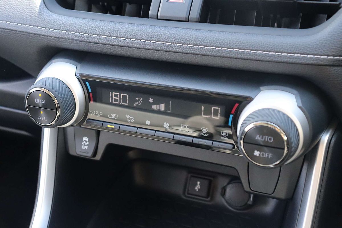 2020 Toyota RAV4 GX AXAH52R