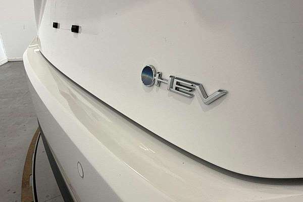 2025 Toyota Camry Ascent Sport AXVH80R