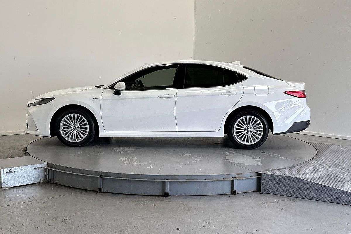 2025 Toyota Camry Ascent Sport AXVH80R