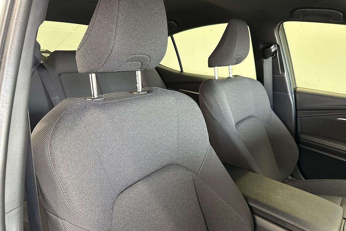 2025 Toyota Camry Ascent Sport AXVH80R