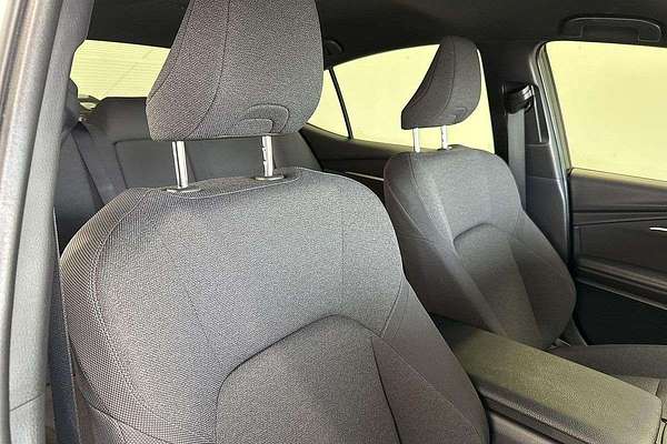 2025 Toyota Camry Ascent Sport AXVH80R