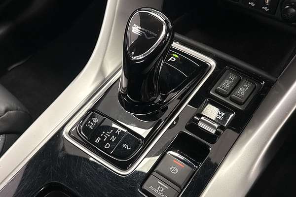 2022 Mitsubishi Eclipse Cross PHEV Exceed YB