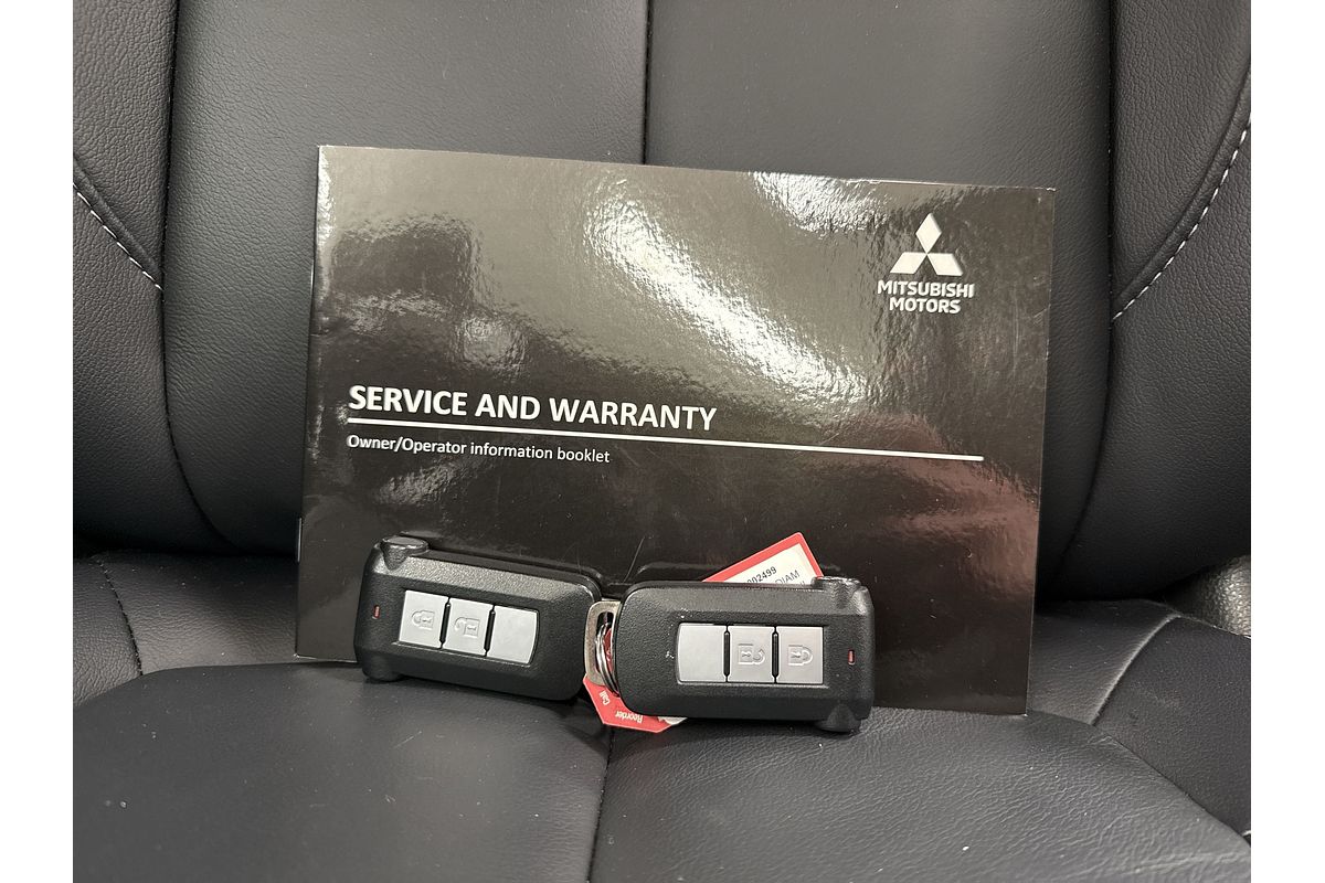 2022 Mitsubishi Eclipse Cross PHEV Exceed YB