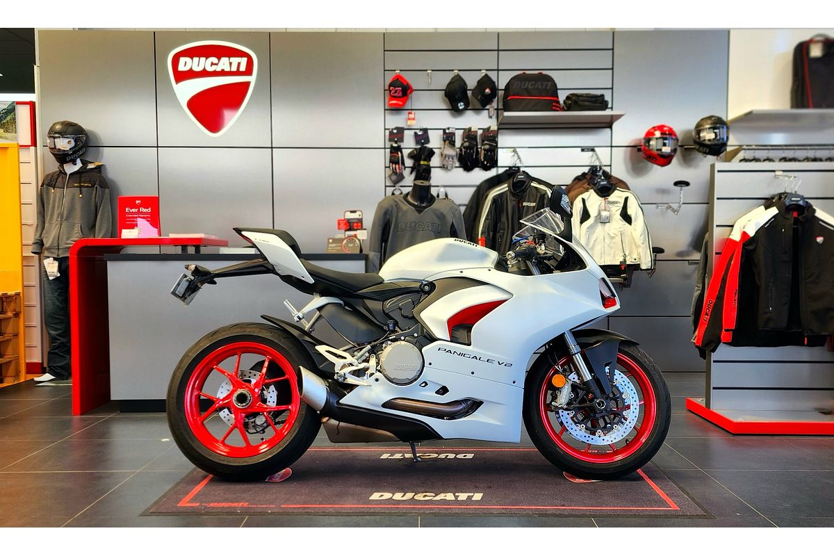 2022 Ducati PANIGALE V2